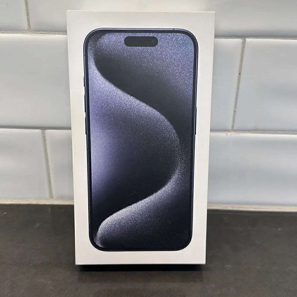 iPhone 15 Pro Box Bundle (Blue Titanium)